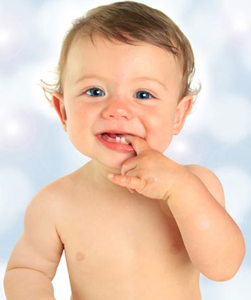 Bú mẹ có lợi cho sự phát triển răng miệng của trẻ