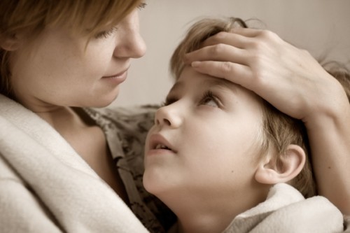 Khi nào chứng đau đầu ở trẻ em là dấu hiệu nguy hiểm
