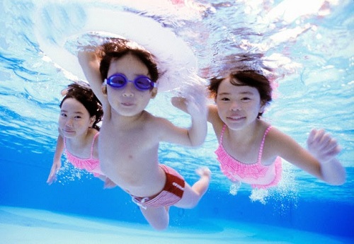 Cẩn thận chứng ngứa do bơi lội ngày hè