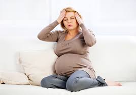 Những triệu chứng không nên bỏ qua khi mang thai