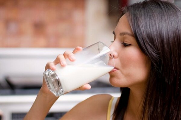 3 tác dụng phụ có thể xảy ra khi uống sữa không chứa lactose mỗi ngày I Viam clinic