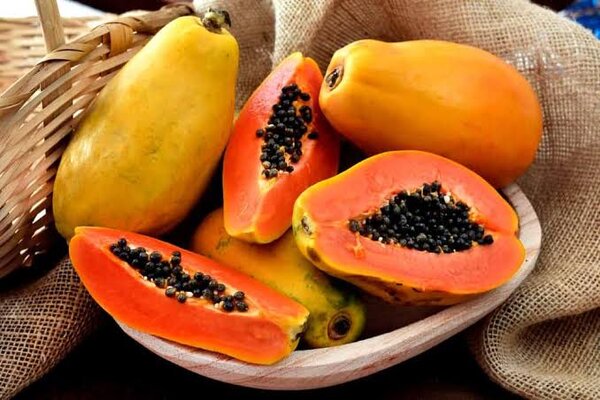 Người bệnh tiểu đường nên ăn đu đủ đã chín thay vì làm sinh tố