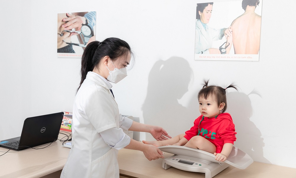 Khám và tư vấn dinh dưỡng tại VIAM clinic