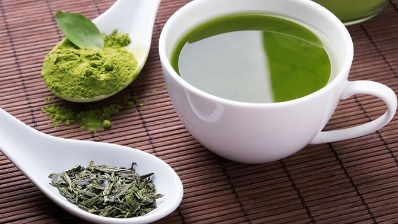 Trà xanh chứa EGCG ngăn ngừa tổn thương tế bào, làm chậm quá trình lão hóa | VIAM clinic