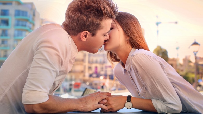 Những điều kỳ thú về nụ hôn mà bạn có thể chưa biết